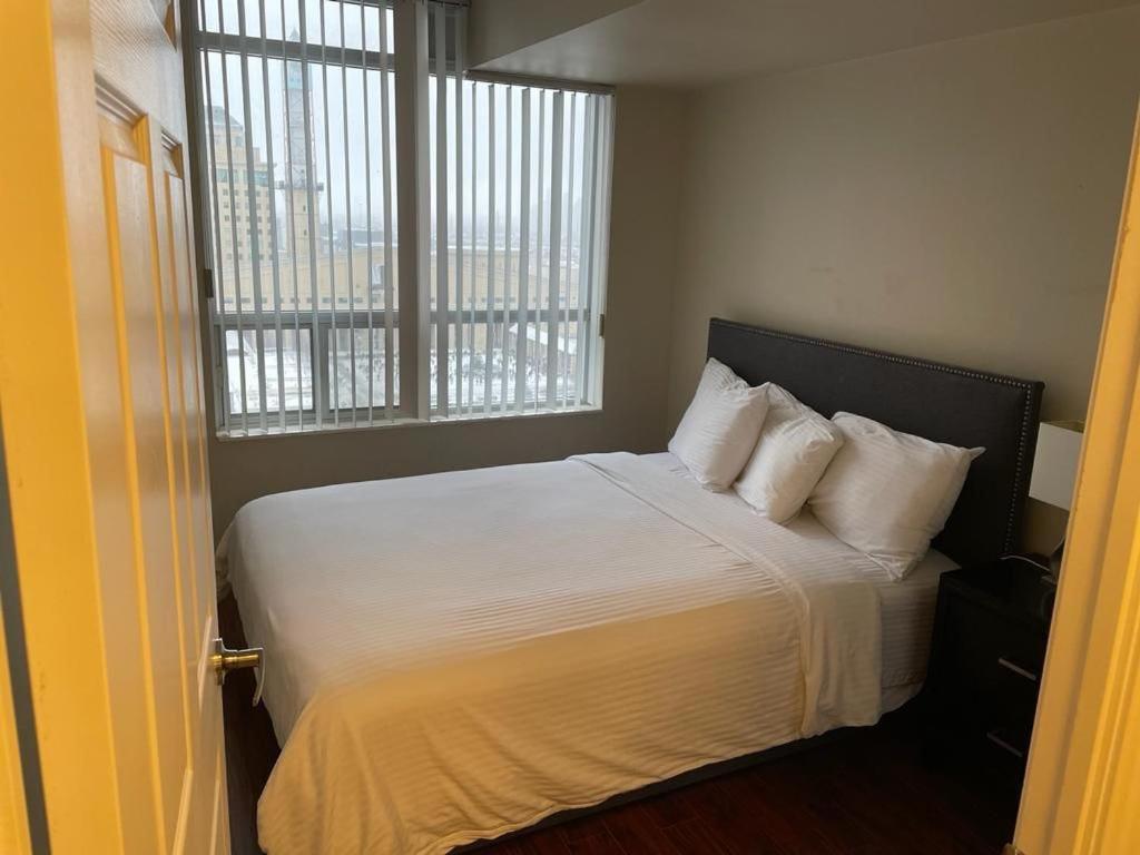Platinum Suites Furnished Executive Suites Μισισάουγκα Εξωτερικό φωτογραφία