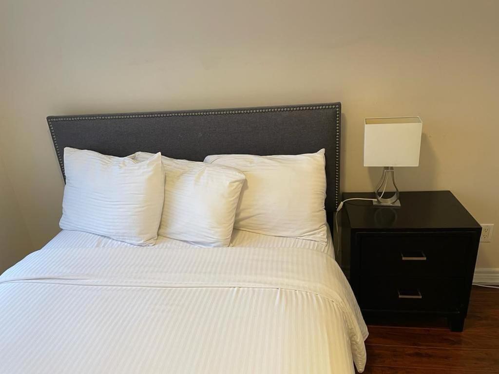Platinum Suites Furnished Executive Suites Μισισάουγκα Εξωτερικό φωτογραφία