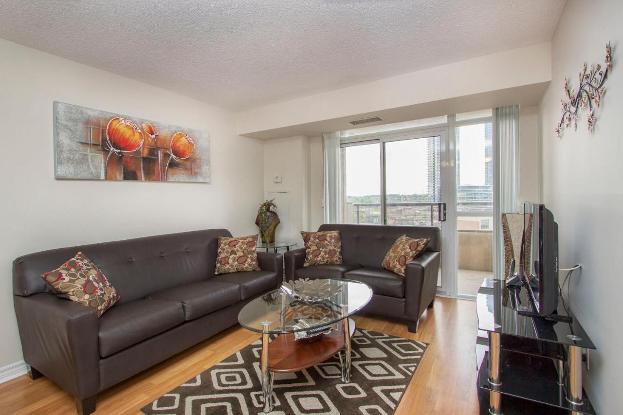 Platinum Suites Furnished Executive Suites Μισισάουγκα Δωμάτιο φωτογραφία